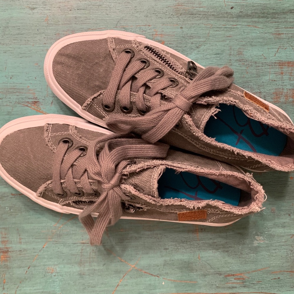Blowfish Malibu shoes size 5.5 - Picture 3 of 8